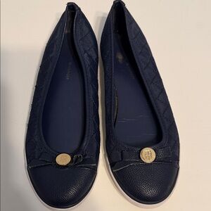 Tommy Hilfiger Women's Dark Blue Quilted Flats